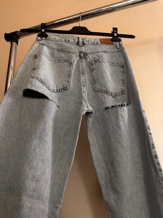 Екстравагантни дънки