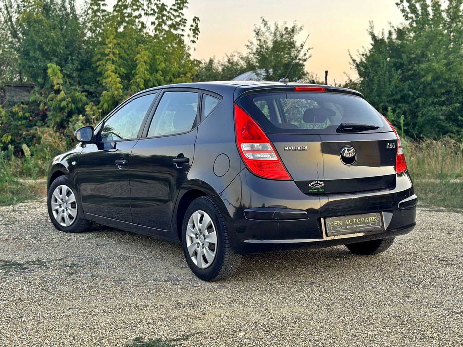 Hyundai I30 1.4i • 2008 • Benzină • 109 CP • Euro 4 • Rate fixe • Garanție • Livrare Gratuită