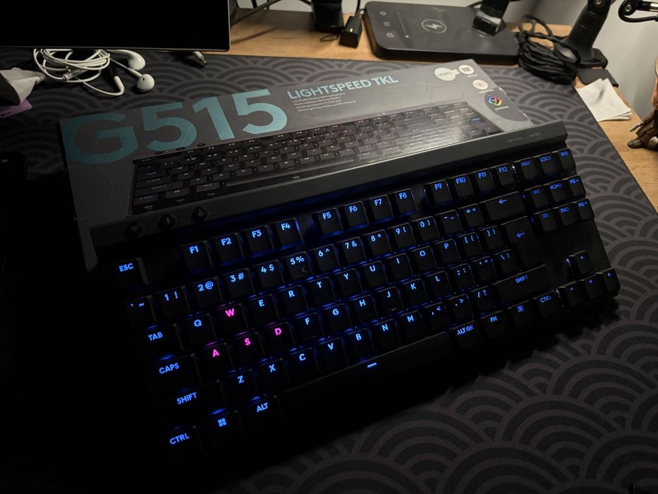 игровая клавиатура Logitech G515