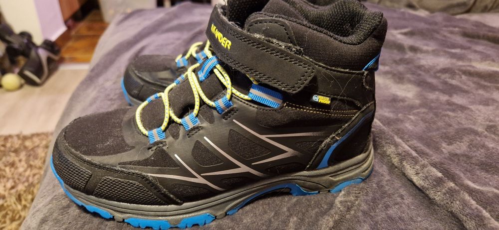 Bocanci hiking kander