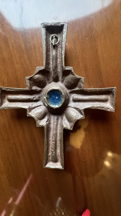 Crucifix din bronz cu piatra naturala  lapislazuli