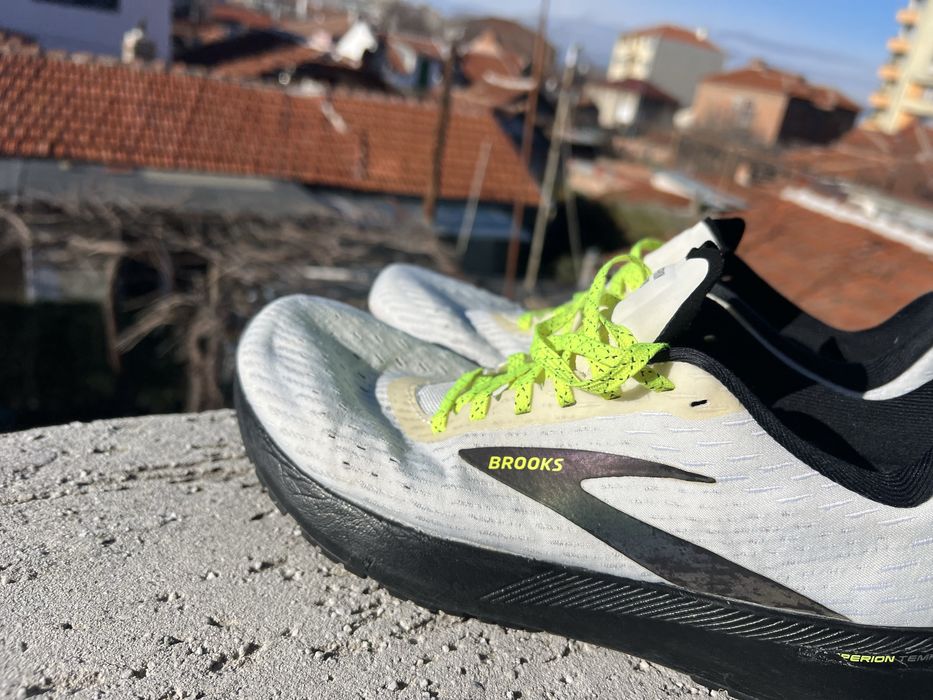 Brooks Hyperion Tempo 44.5
