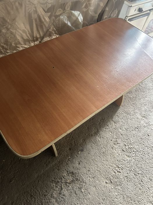 Стол продам 3000тенг