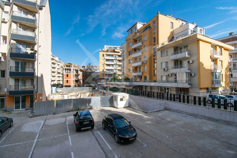 Продава се Многостаен апартамент в София, Манастирски ливади - 189 кв.м за 1052 €/кв.м - Снимка #18