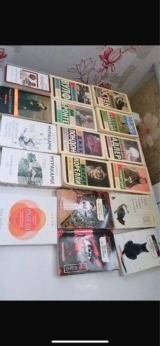 Книги ,есть новые продаю дешево
