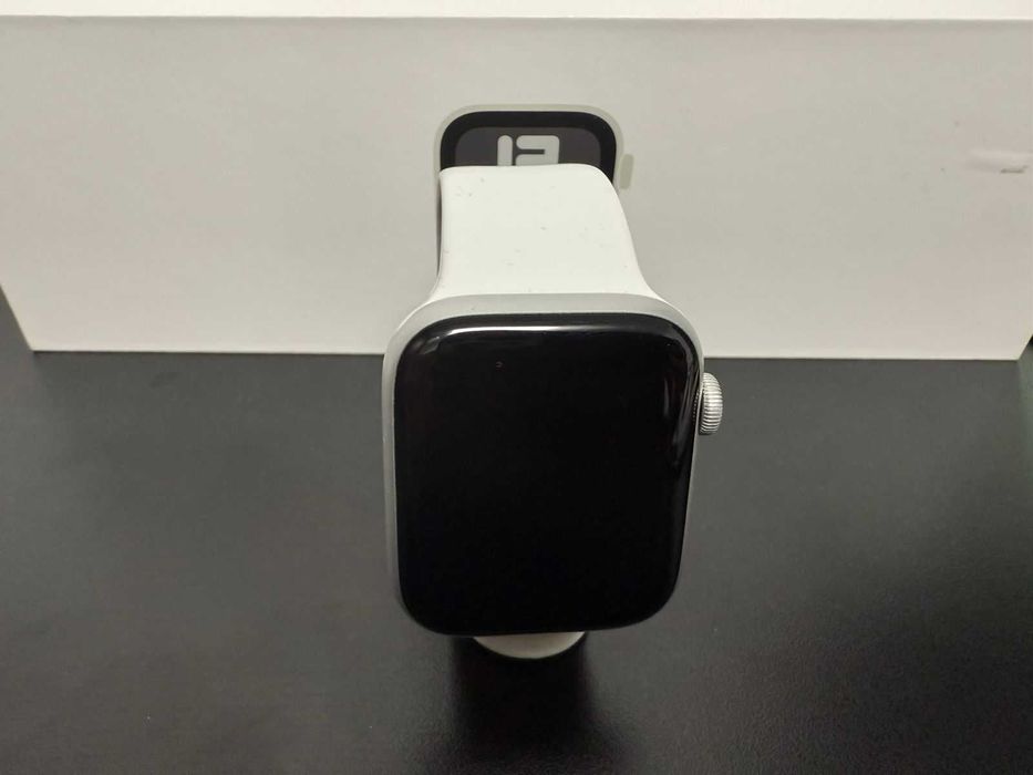 Apple watch SE 2gen (44 mm)