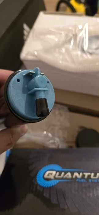 Нова Горивна помпа quantum