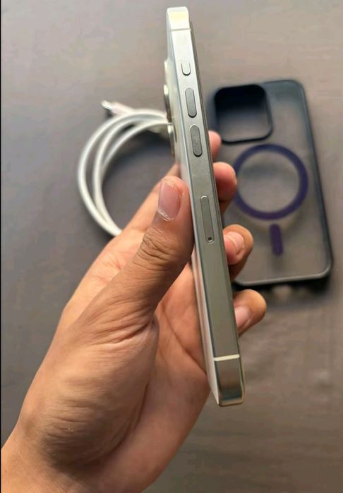 IPhone 15pro в идеальном состоянии