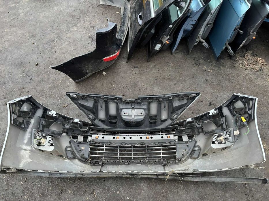 Bara fata Peugeot 207