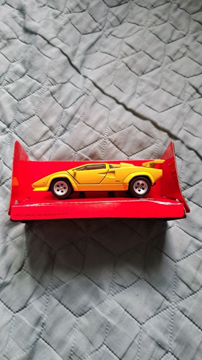 Welly NEX: Lamborghini countach LP 500 S