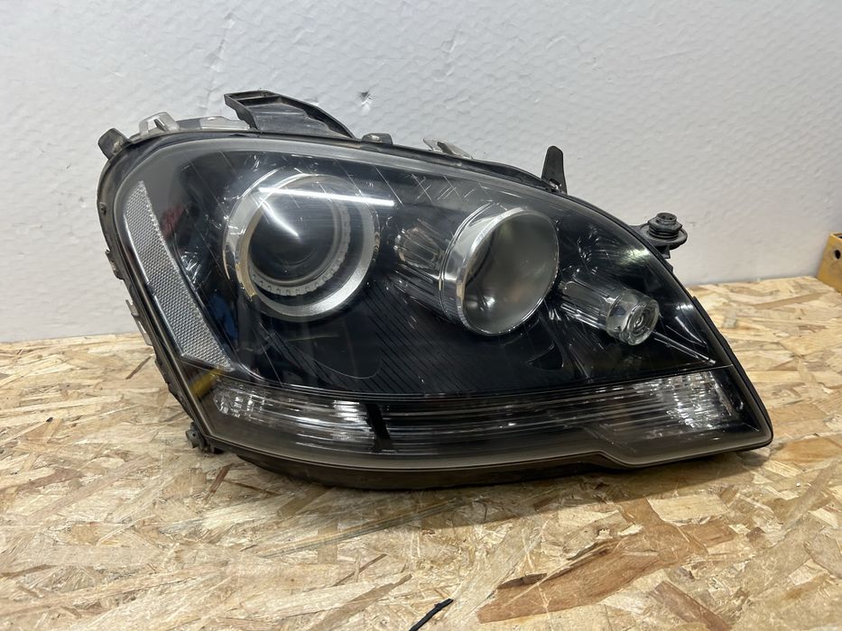 Far xenon Mercedes ML w164 facelift 2008-2010