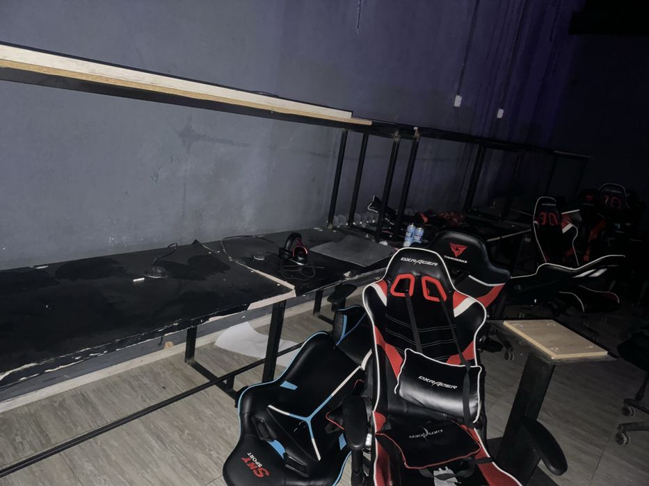 Столы для компьютера