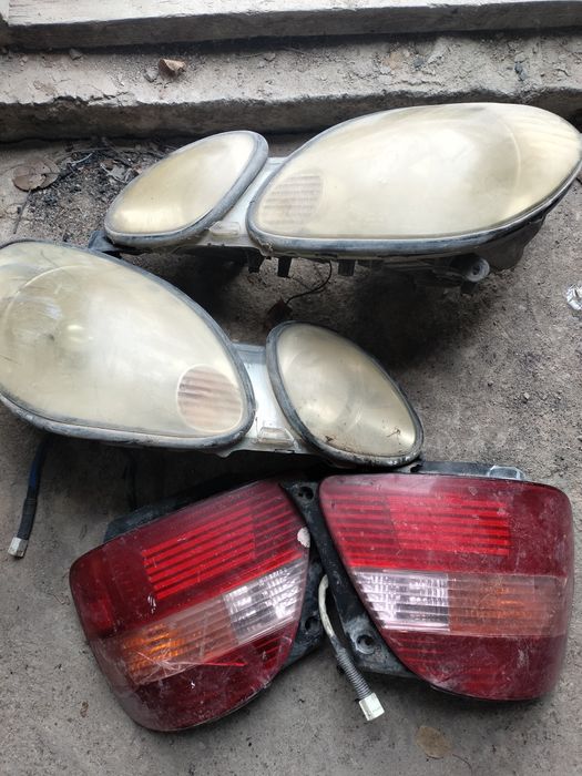 Lexus GS 300  фары