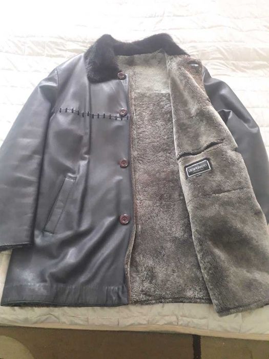 Продам  мужскую дубленку