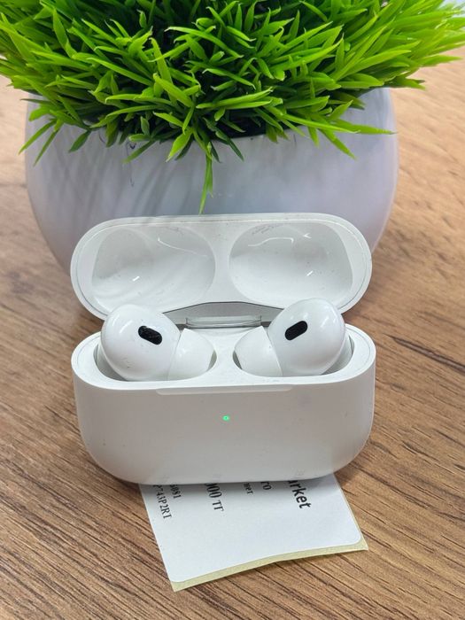 AirPods.   Pro 2