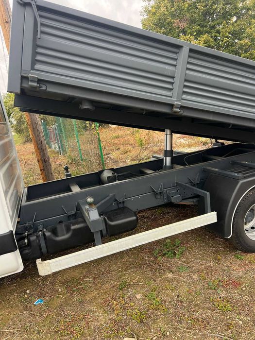 Iveco Daily 65C15, an 2009, luna 10 Euro 5, AC, basculare pe cutie pe 3 parti maxim admis 6,5 tone