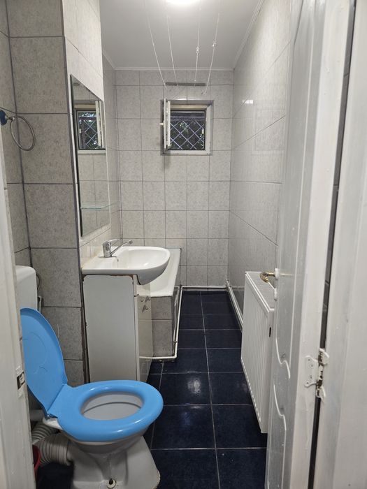 Garsoniera decomandata cu centrala proprie