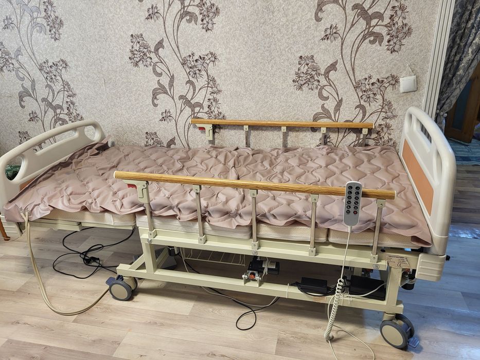 Кровать для лежачих больных