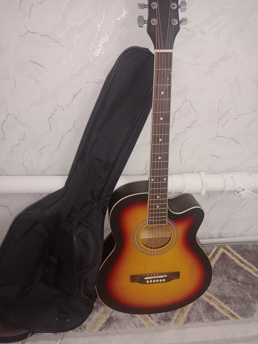 Гитара продается...