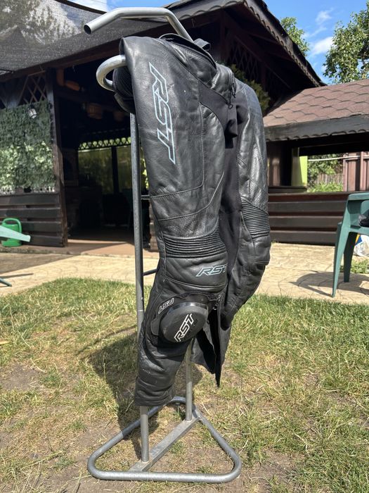 Vand echipament moto RST S1 M