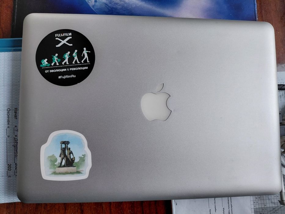 Ноутбук MacBook pro 2011 Макбук про 2011