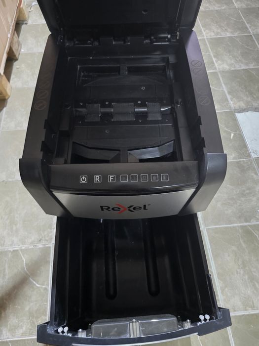 Автоматичен шредер Rexel Optimum Auto+ 150X