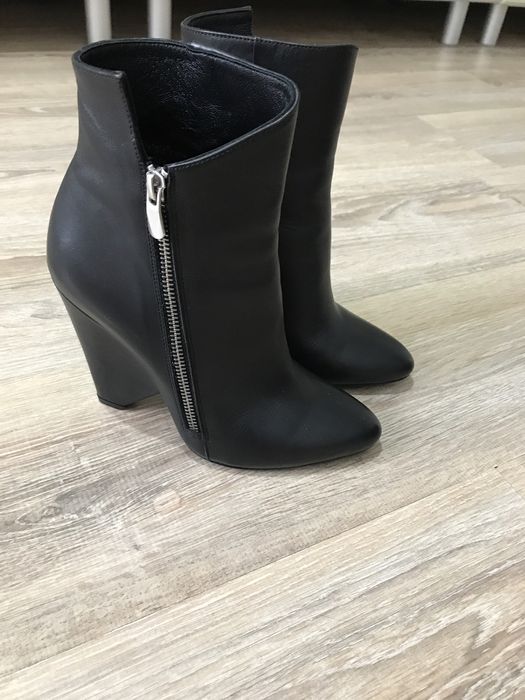 Продам обувь