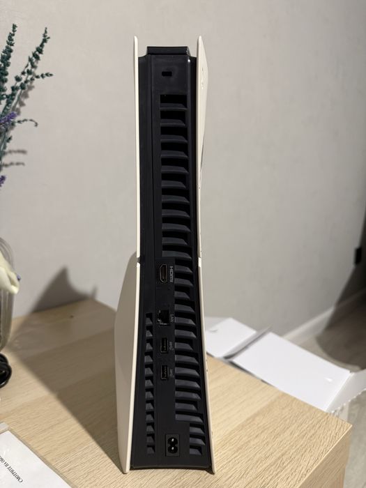 Продам пс 5 в отличнейшем состояние