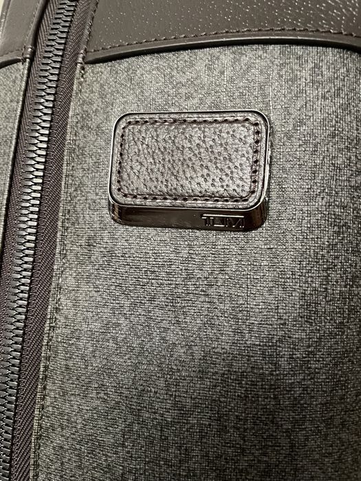 TUMI case originala noua