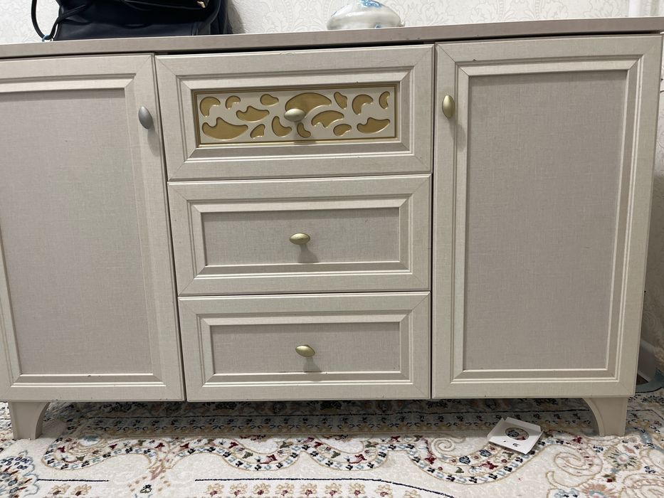 Комод в спальню самовывоз