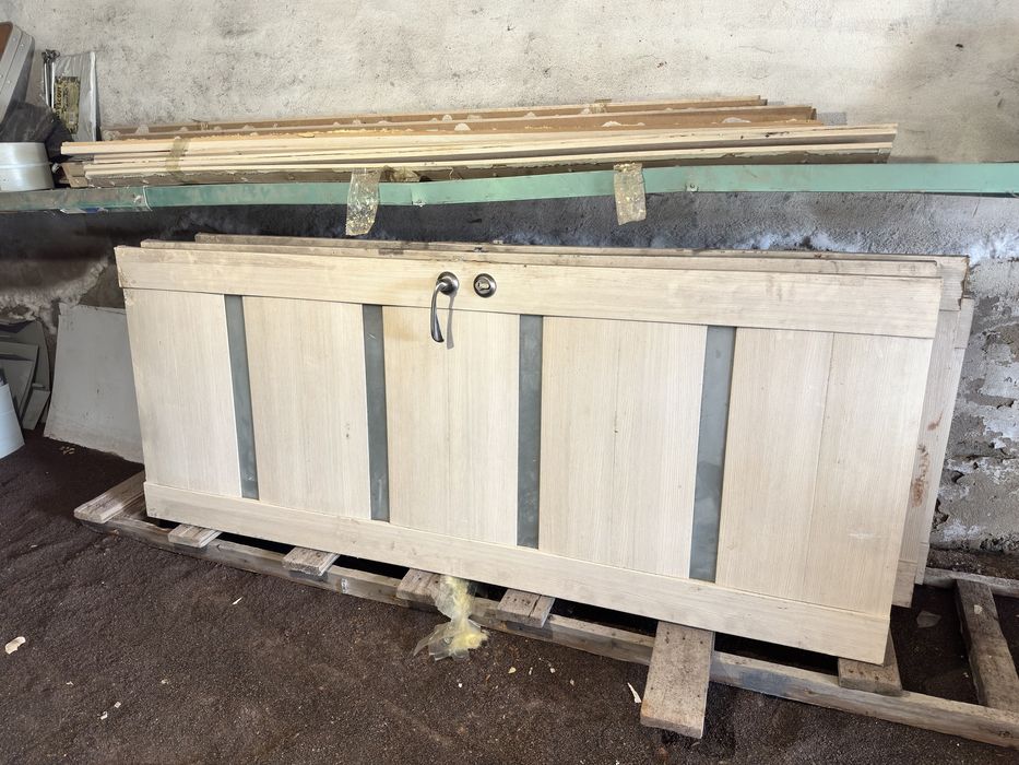 Продам межкомнатные двери б/у