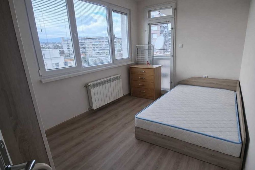 Тристаен апартамент под наем Гео Милев