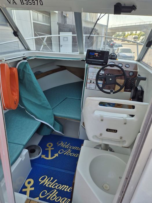 Vând barca Merry Fisher 610