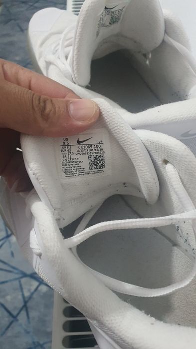 Vind adidasi nike