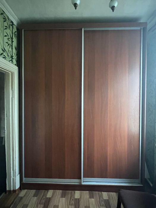 Продаю 2 шкафа купе