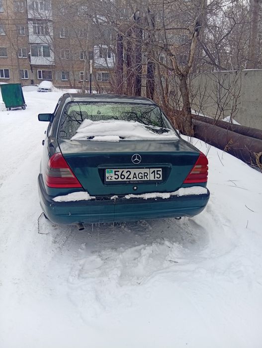 Срочно продам Мерседес с 180.