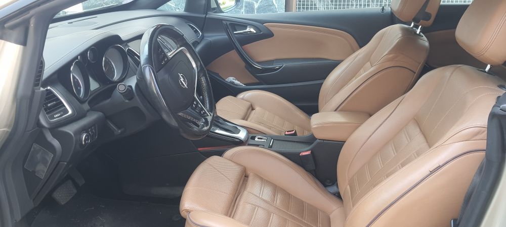 Opel Cascada  2.0 INOVAȚION