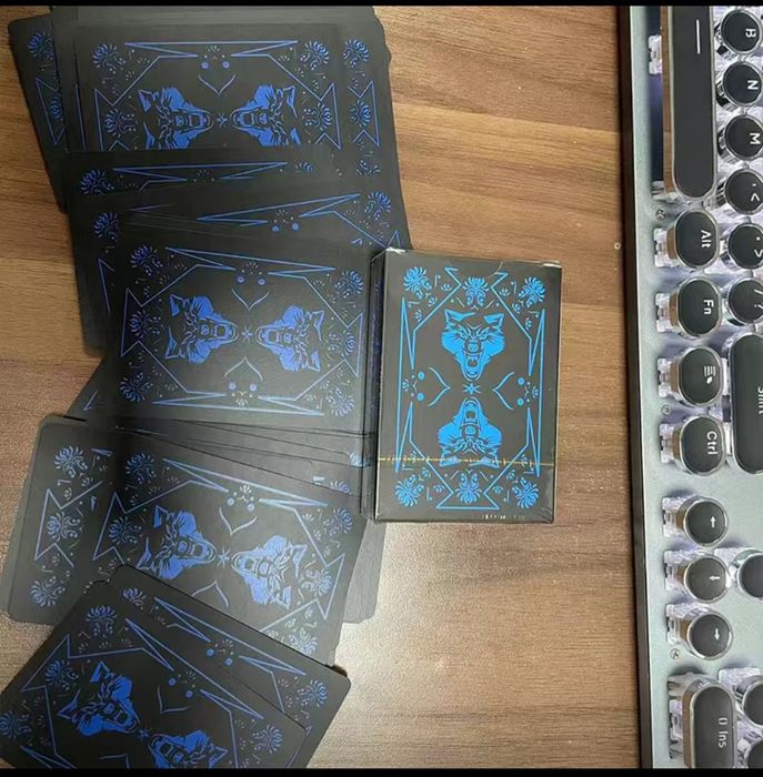 Продам игральные карты