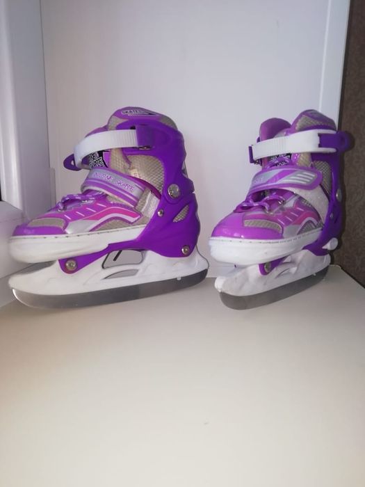 Продам детские коньки