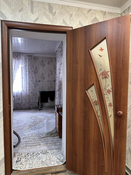 Продам этот дверь в отличном состоянии