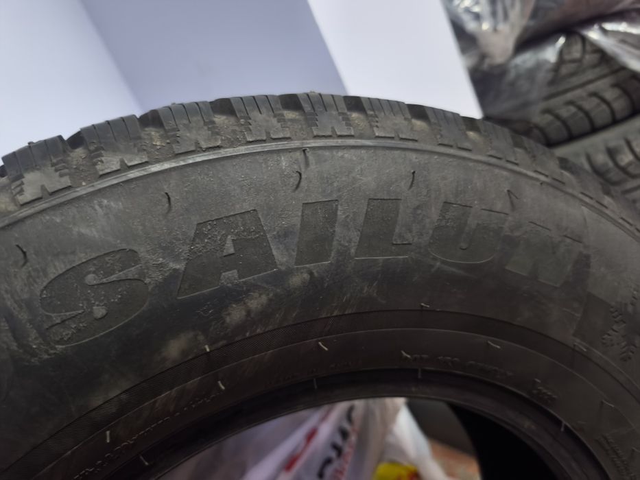 Шины 245/65 R16 шипованнве