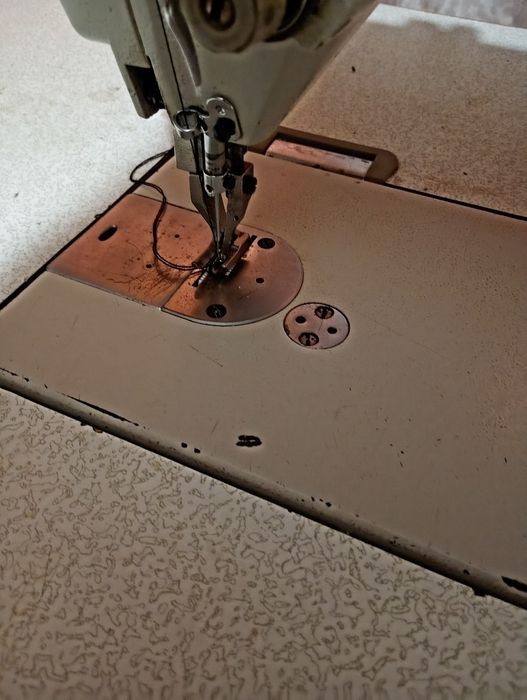 Швейная машинка Jjack