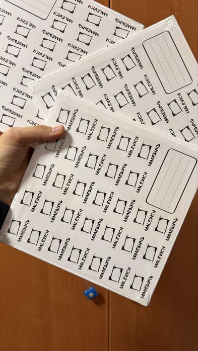 Холст на картоне 20&20 см