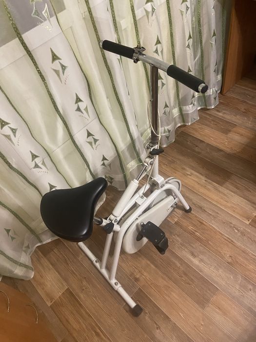 Велотренажер б/у