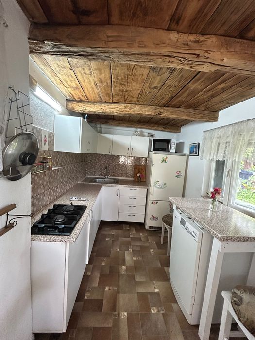 Casă cu 2 camere complet renovată la 45Km de Cluj, în Dragu, Jud Salaj