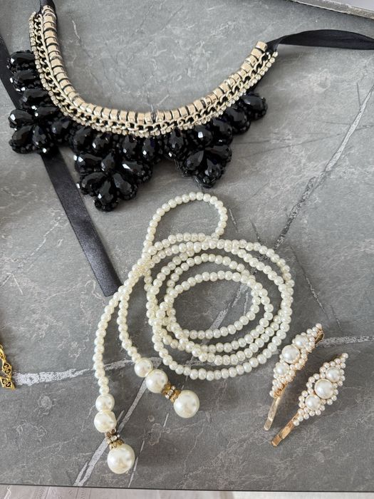 Каждый аксессуар по 2000тг