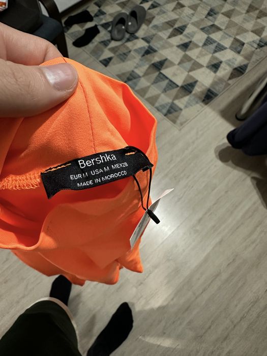Body Bershka portocaliu nou cu etichetă