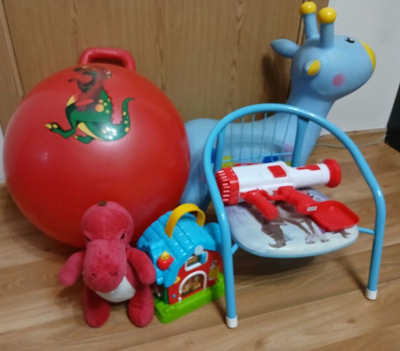 Лот детски играчки