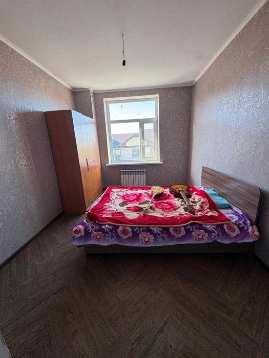 Продам Коттедж на 8 микрорайоне