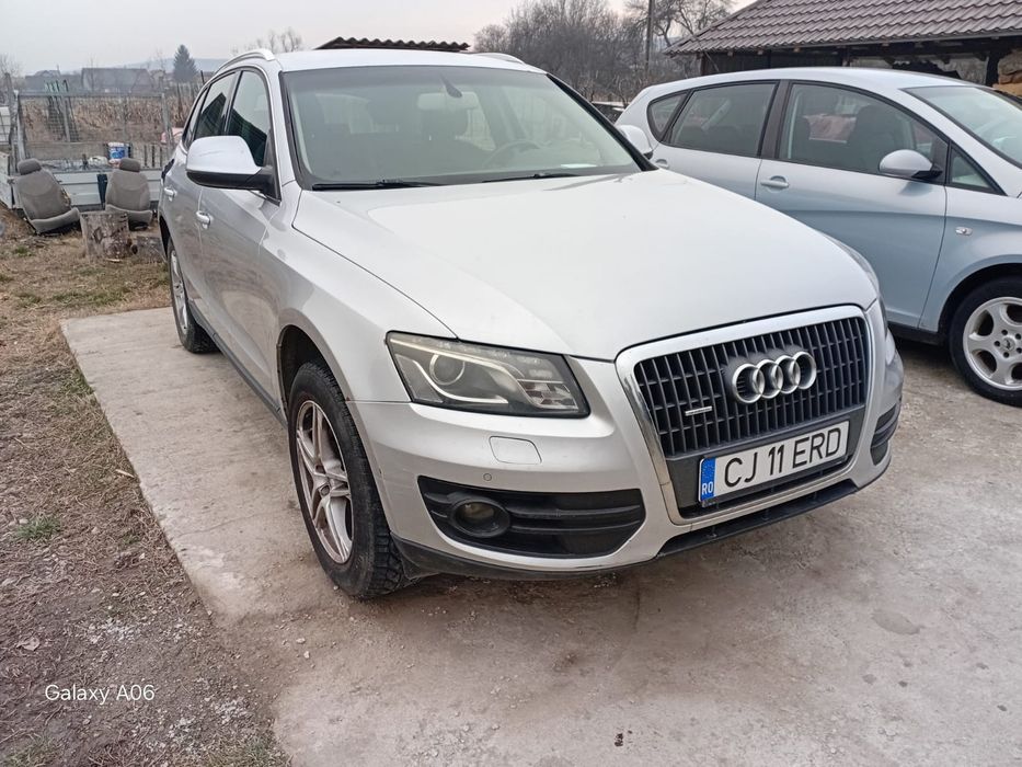 Vând AUDI Q5 din 2009